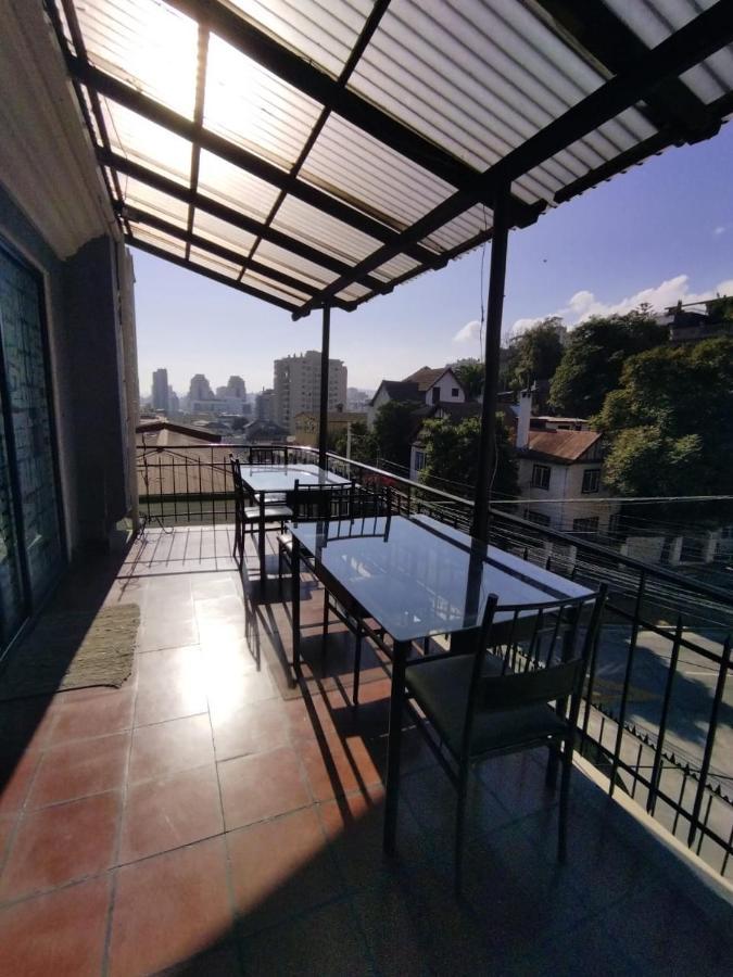 Hostal Casa Lhotse Vina del Mar Exterior photo